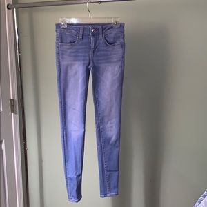 American Eagle skinny jeans